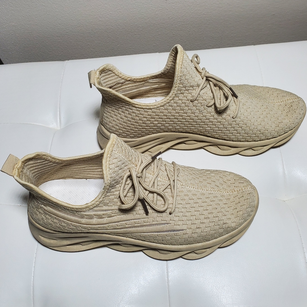 Epic Step Fashion Sneaker Size 11w